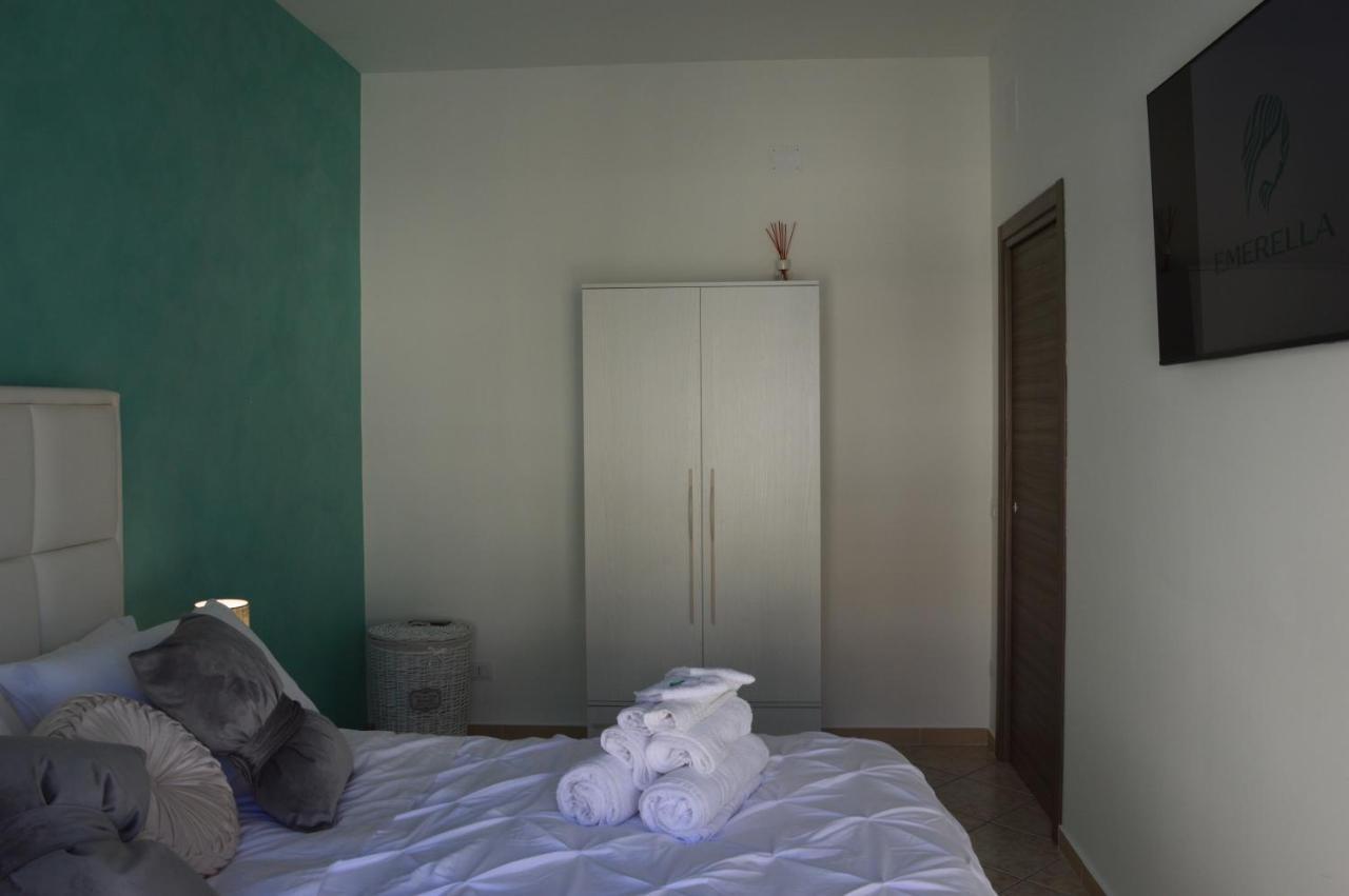 Emerella Guest House Siderno Beach Eksteriør billede